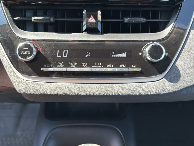 Certified 2021 Toyota Corolla LE FWD image 22