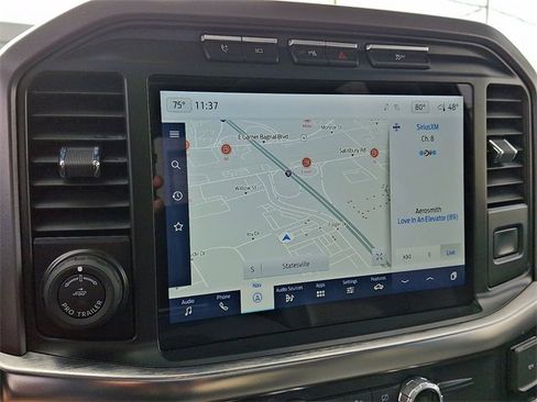 Used 2023 Ford F150 Lariat w/ Equipment Group 502A High image 17