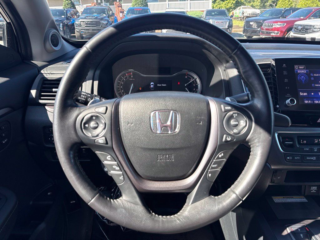 Used 2023 Honda Ridgeline RTL-E image 13