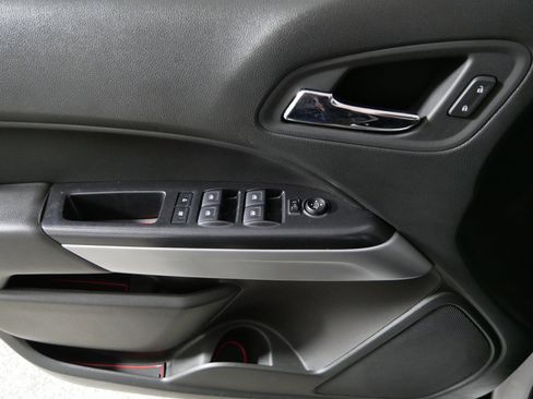 Used 2022 Chevrolet Colorado ZR2 image 19