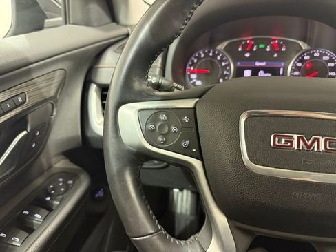 Used 2019 GMC Terrain SLT w/ Preferred Package image 11