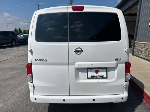Used 2020 Nissan NV200 SV w/ Sliding Glass Door Package FWD image 4