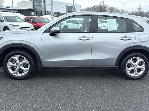 Used 2023 Honda HR-V LX image 14