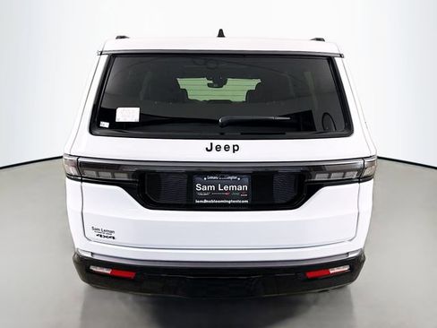 New 2026 Jeep Grand Wagoneer Limited AWD/4WD image 6