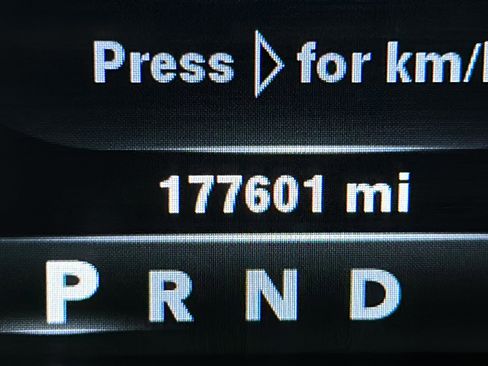 Used 2014 RAM 3500 Laramie image 28