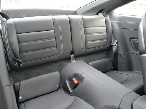 Certified 2025 Porsche 911 Carrera GTS image 24