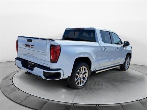 New 2026 GMC Sierra 1500 Denali w/ Denali Reserve Package image 7