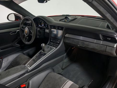 Used 2018 Porsche 911 GT3 w/ Sport Chrono Package image 24