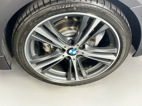 Used 2018 BMW 430i Convertible RWD image 11