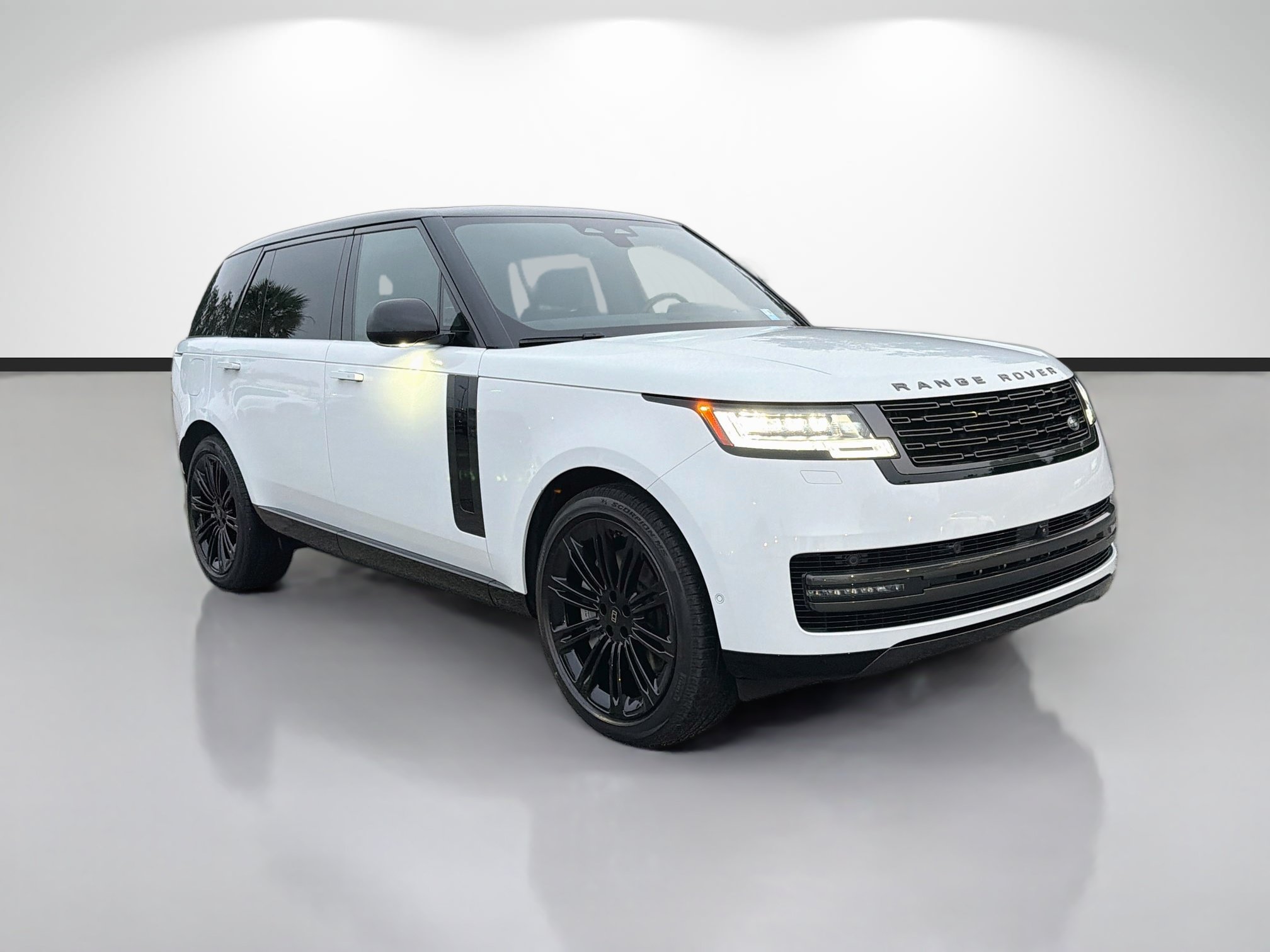 New 2027 Land Rover Range Rover Long Wheelbase SE AWD/4WD image 7