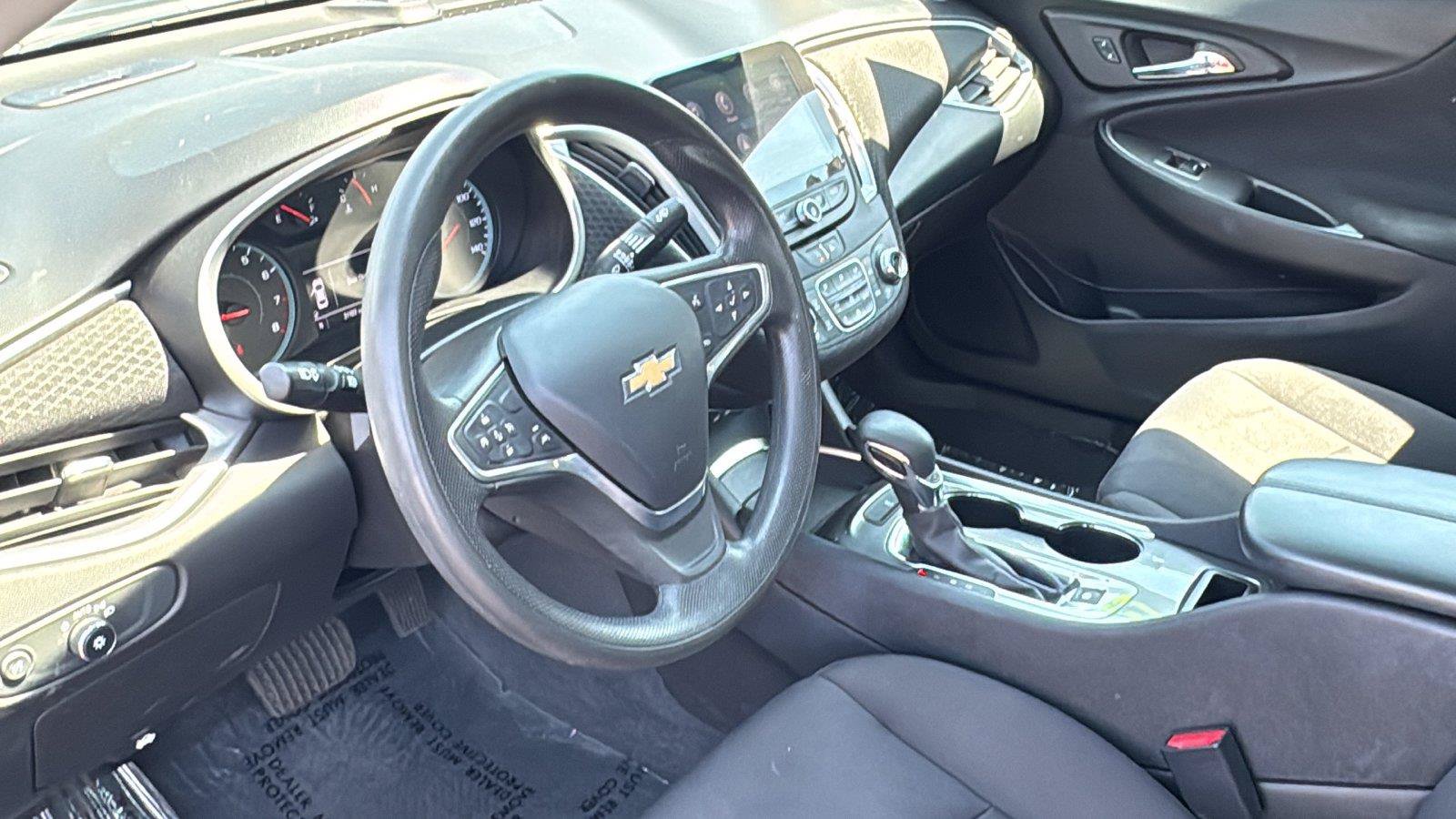 Used 2023 Chevrolet Malibu LT FWD image 20