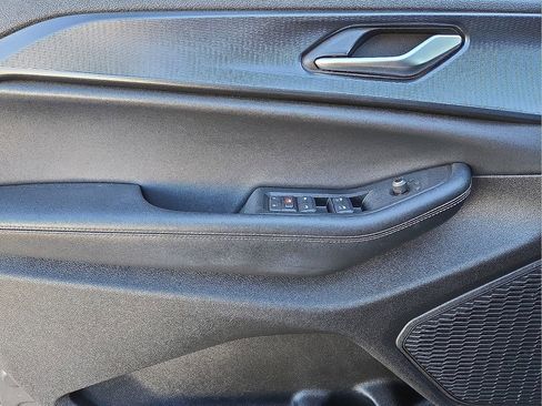 Used 2023 Jeep Grand Cherokee Altitude image 21