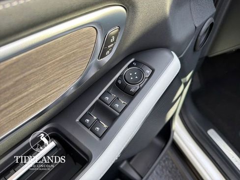New 2026 Ford Expedition Platinum w/ Platinum Ultimate Package AWD/4WD image 13