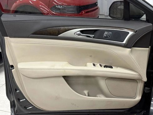 Used 2017 Lincoln MKZ Select w/ Select Plus Package FWD image 15