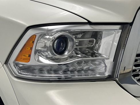 Used 2017 RAM 1500 Laramie w/ Convenience Group image 25