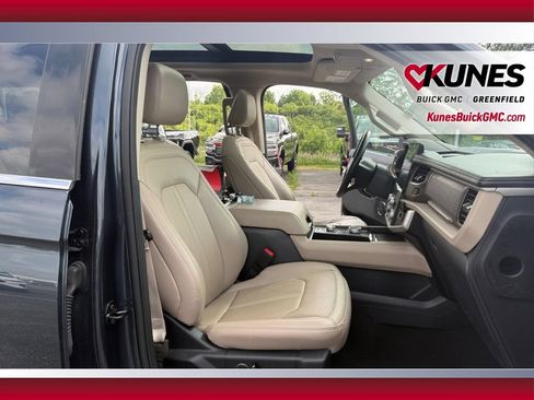Used 2024 Ford Expedition Max Limited AWD/4WD image 40
