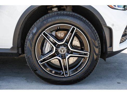 Certified 2022 Mercedes-Benz GLC 300 4MATIC image 10
