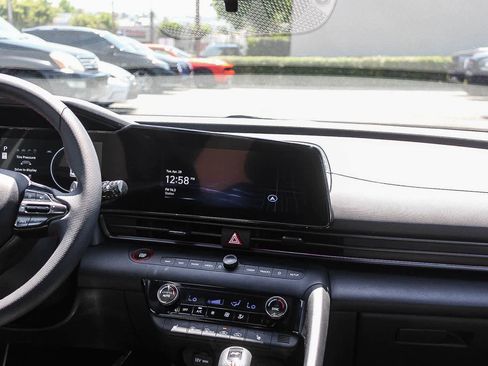 Certified 2025 Hyundai Elantra N Line FWD image 17