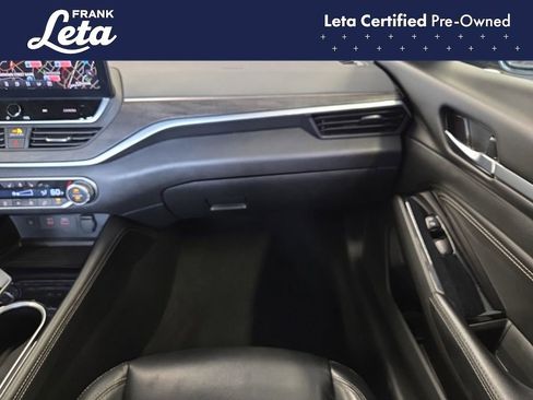 Used 2023 Nissan Altima 2.5 SL AWD/4WD image 18