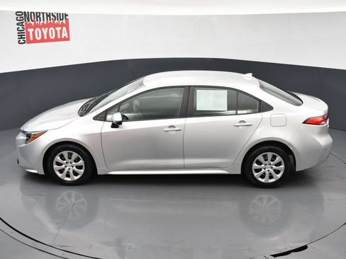 Used 2024 Toyota Corolla LE FWD image 17