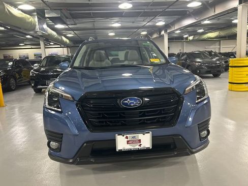 Certified 2023 Subaru Forester Premium image 6