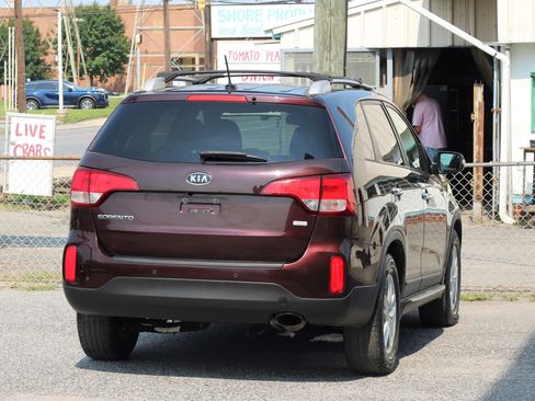 Used 2015 Kia Sorento LX FWD image 8