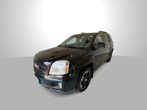 Used 2017 GMC Terrain SLT w/ Driver Alert Package I AWD/4WD image 4