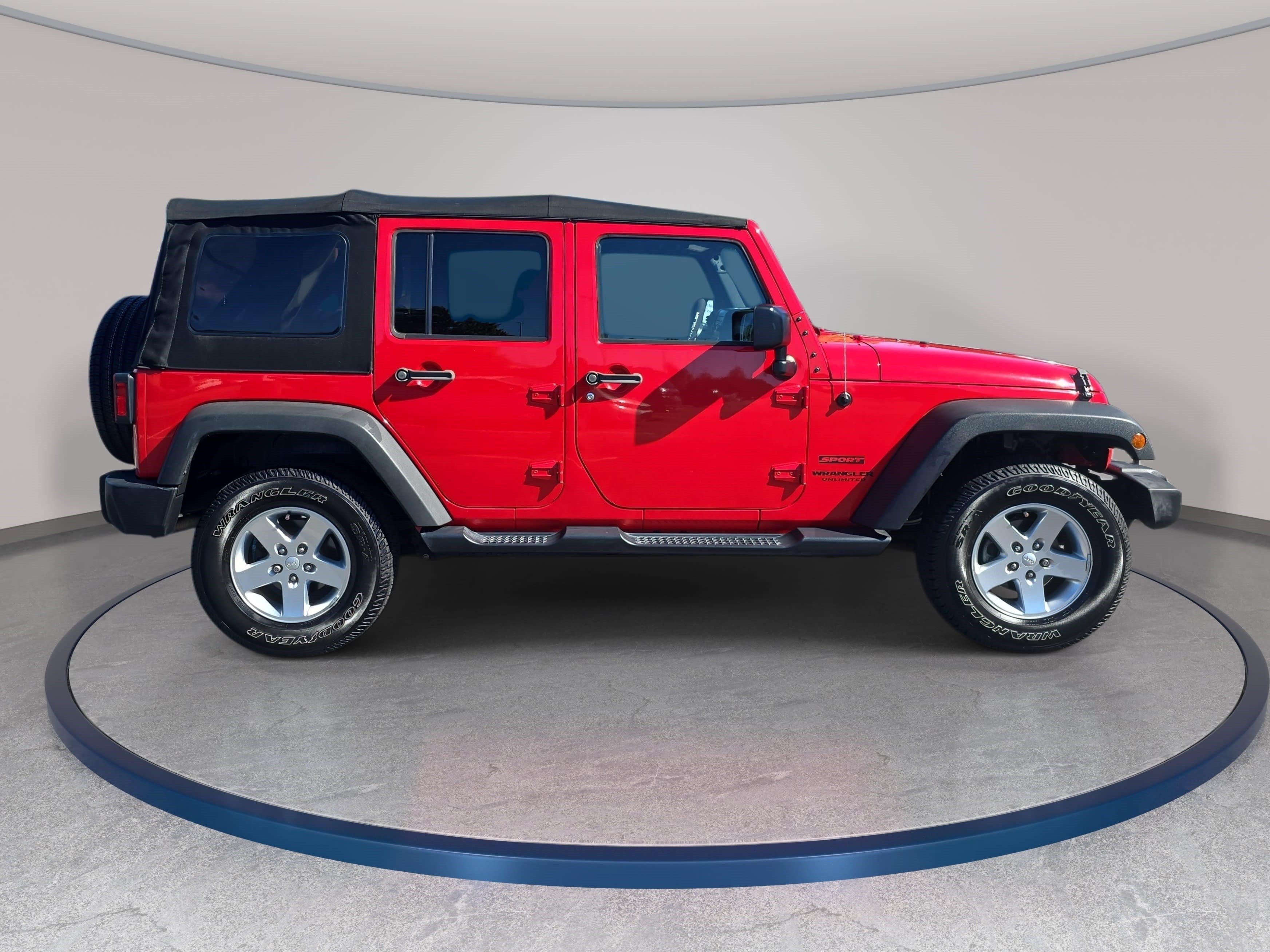 Used 2015 Jeep Wrangler Unlimited Sport w/ Quick Order Package 24S AWD/4WD image 4