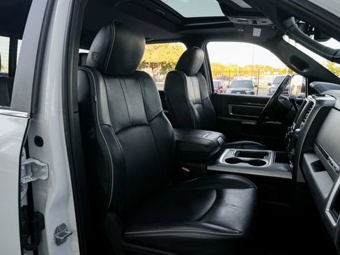 Used 2018 RAM 3500 Laramie Longhorn AWD/4WD image 34