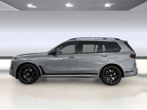Used 2023 BMW X7 M60i w/ Executive Package AWD/4WD image 2