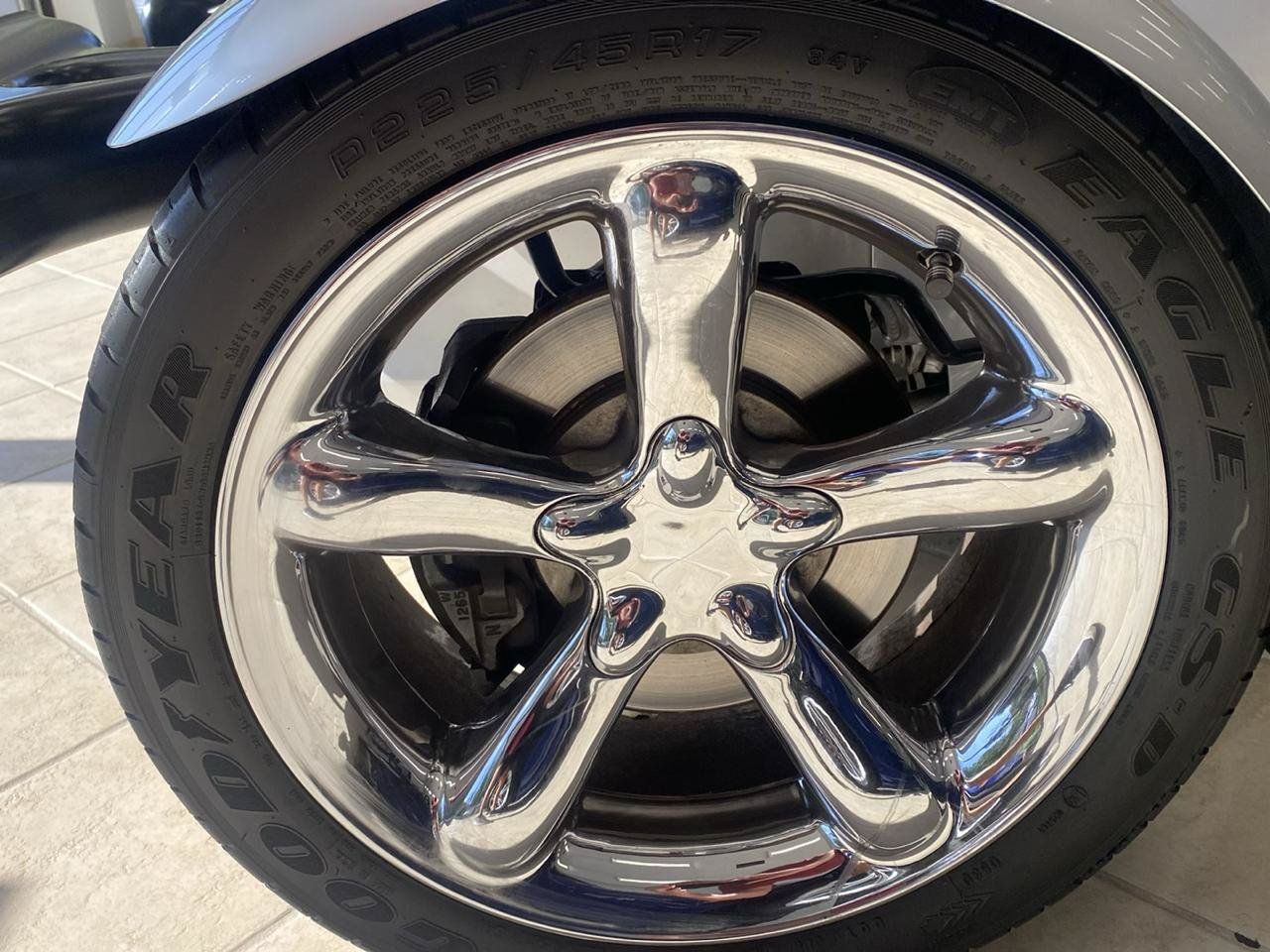 Used 2001 Plymouth Prowler RWD image 31