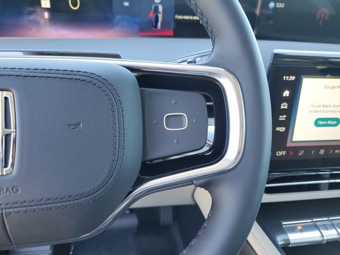 New 2026 Lincoln Nautilus Premier AWD/4WD image 25
