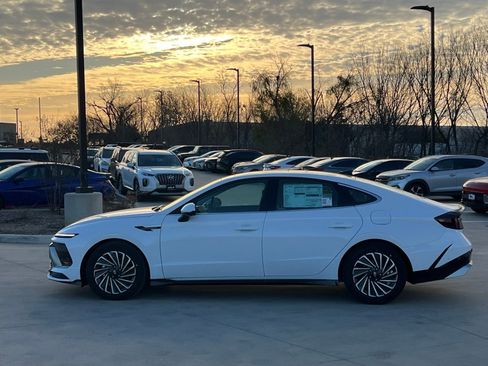 New 2026 Hyundai Sonata Limited image 6