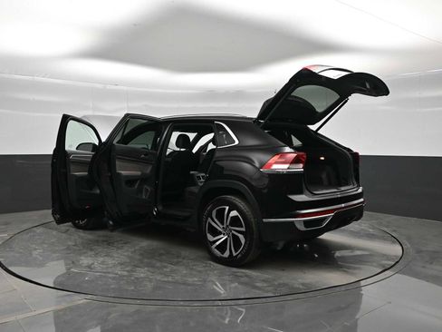 Used 2021 Volkswagen Atlas Cross Sport SEL Premium AWD/4WD image 43