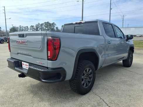 Used 2025 GMC Sierra 1500 AT4X image 7