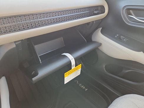 New 2026 Honda HR-V LX image 26