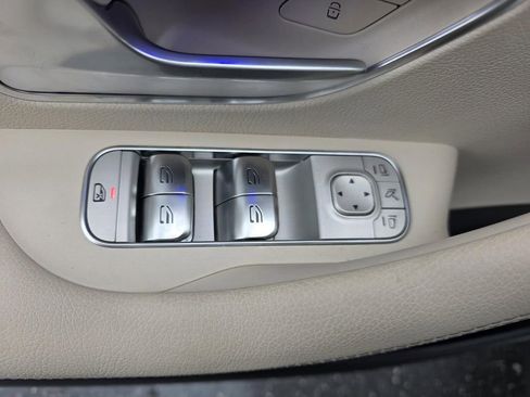 Certified 2025 Mercedes-Benz GLE 350 GLE 350 image 13