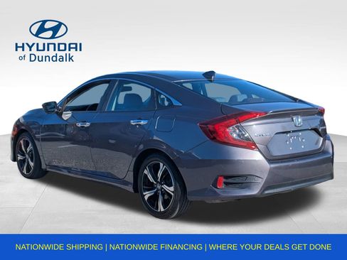 Used 2017 Honda Civic Touring image 5