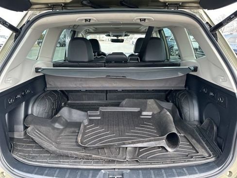Used 2023 Subaru Forester Limited image 13