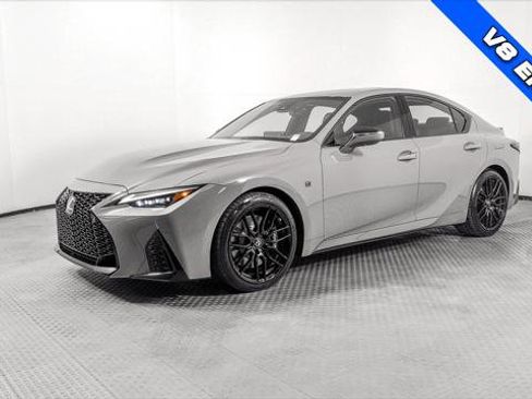Used 2022 Lexus IS 500 image 2