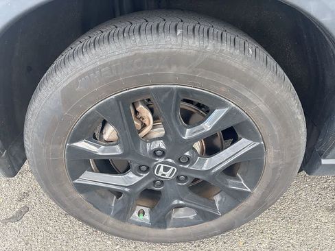 Certified 2025 Honda HR-V Sport image 22