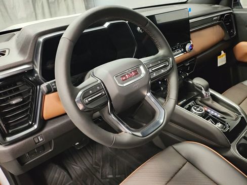 New 2026 GMC Canyon AT4 w/ Technology Plus Package image 23