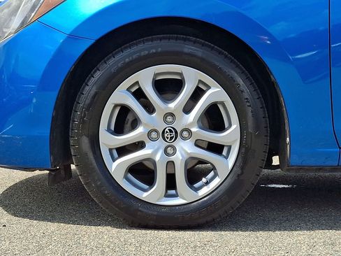 Certified 2018 Toyota Yaris iA FWD image 10