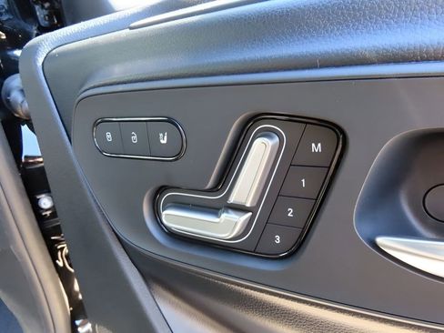 Used 2024 Mercedes-Benz Sprinter 2500 image 16