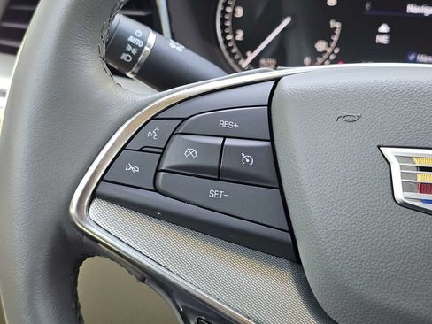 Certified 2024 Cadillac XT5 Premium Luxury FWD image 28