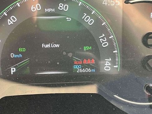 Certified 2025 Toyota RAV4 XLE w/ Convenience Package AWD/4WD image 30