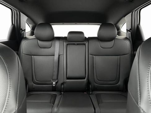 New 2025 Hyundai Tucson XRT FWD image 16