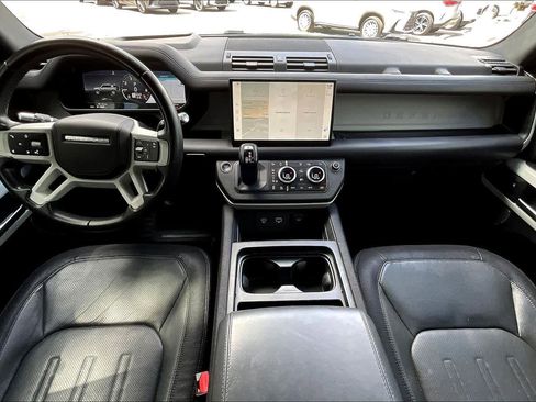 Used 2022 Land Rover Defender 110 X-Dynamic HSE image 15