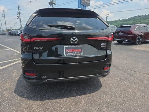 Used 2025 MAZDA CX-70 3.3 Turbo w/ Preferred Package AWD/4WD image 5