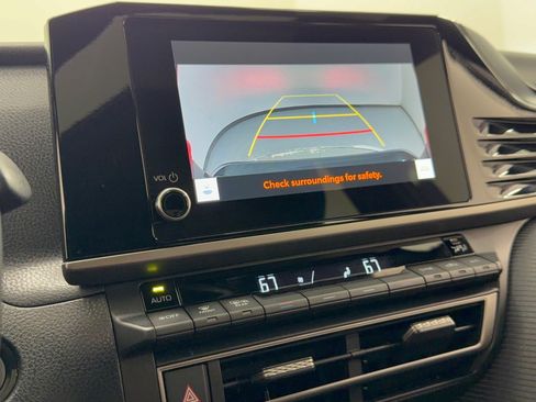 Used 2025 Toyota Camry SE w/ Convenience Package FWD image 24